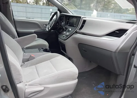 2019 Toyota Sienna Le 8 Passenger from USA, damaged, VIN 5TDKZ3DC3KS974432